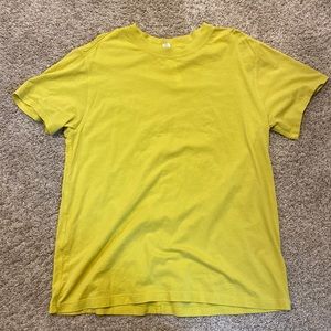 Lululemon T- shirt.